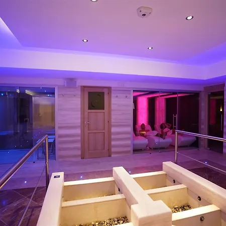 Holiday park Nicolaus Club Otium Resort 4*